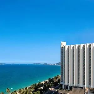 intercontinental-nha-trang.nhatrangbesthotels.com/