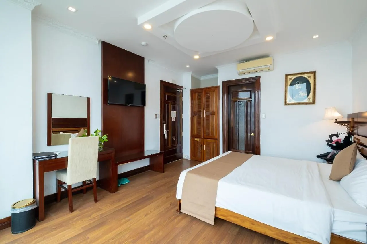 Adina 3 Star Hotel ダナン市