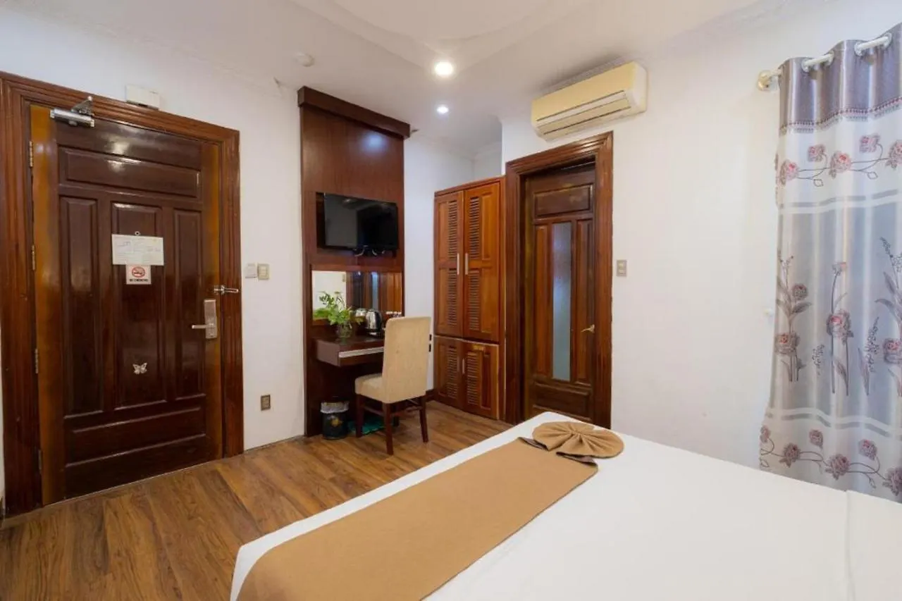 Adina 3 Star Hotel ダナン市