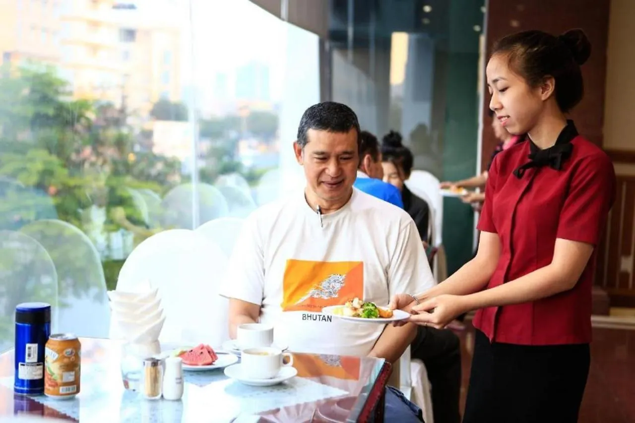 Adina 3 Star Hotel ダナン市