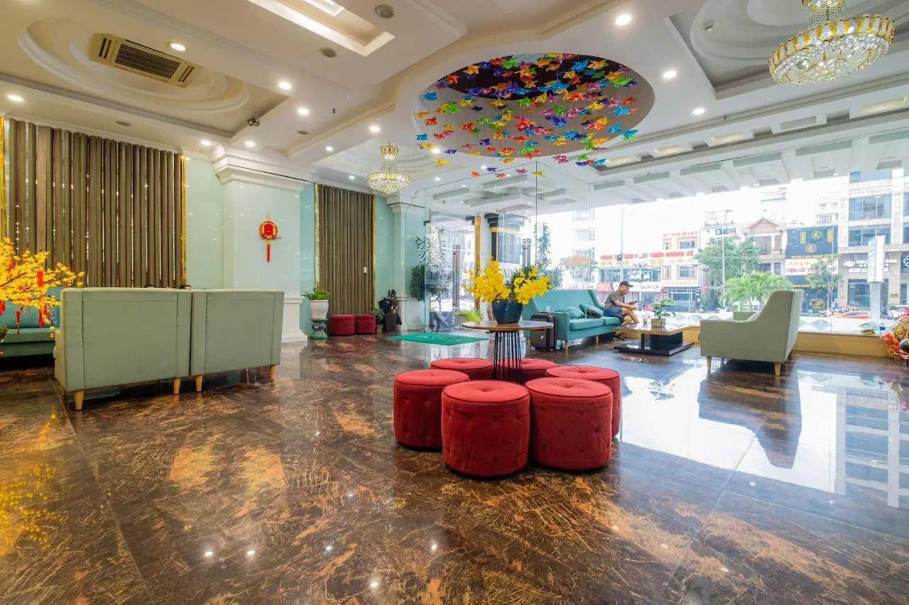 Adina 3 Star Hotel ダナン市
