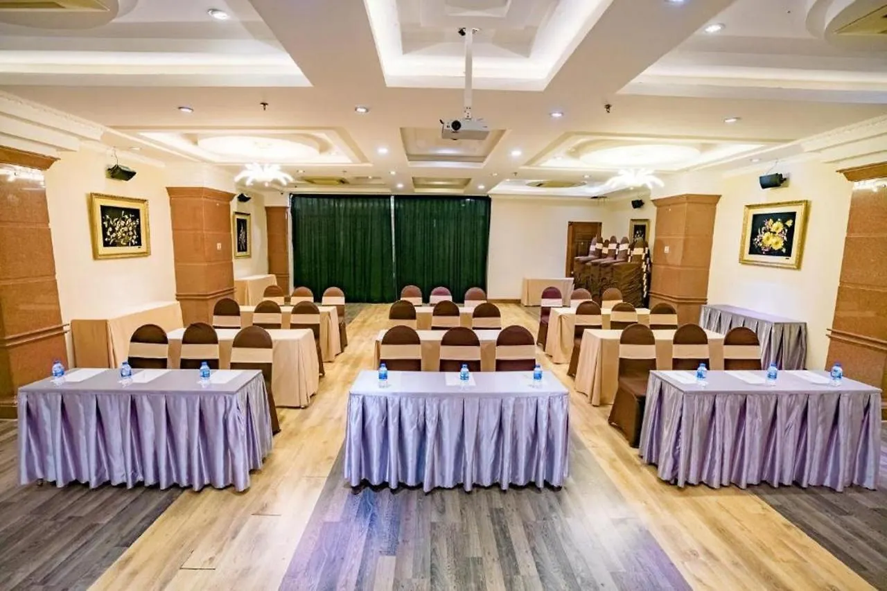 Adina 3 Star Hotel ダナン市