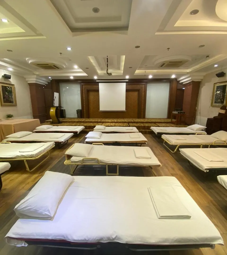 Adina 3 Star Hotel ダナン市